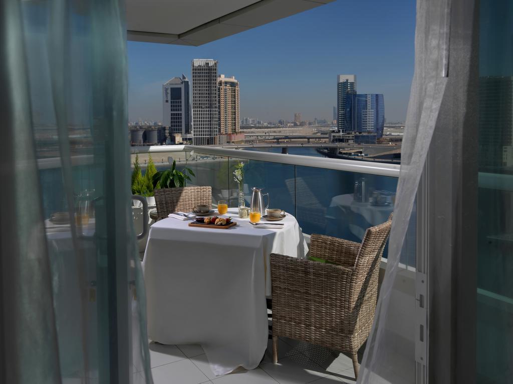 Damac Maison Canal Views Aparthotel Dubai Luaran gambar